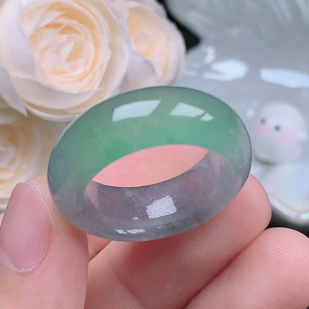 缅甸翡翠老坑冰种水润起胶半山水轮胎冰绿乌鸡戒指玉指环  水润通透 尺寸：20.4-9.6-5.2mm 24号圈口