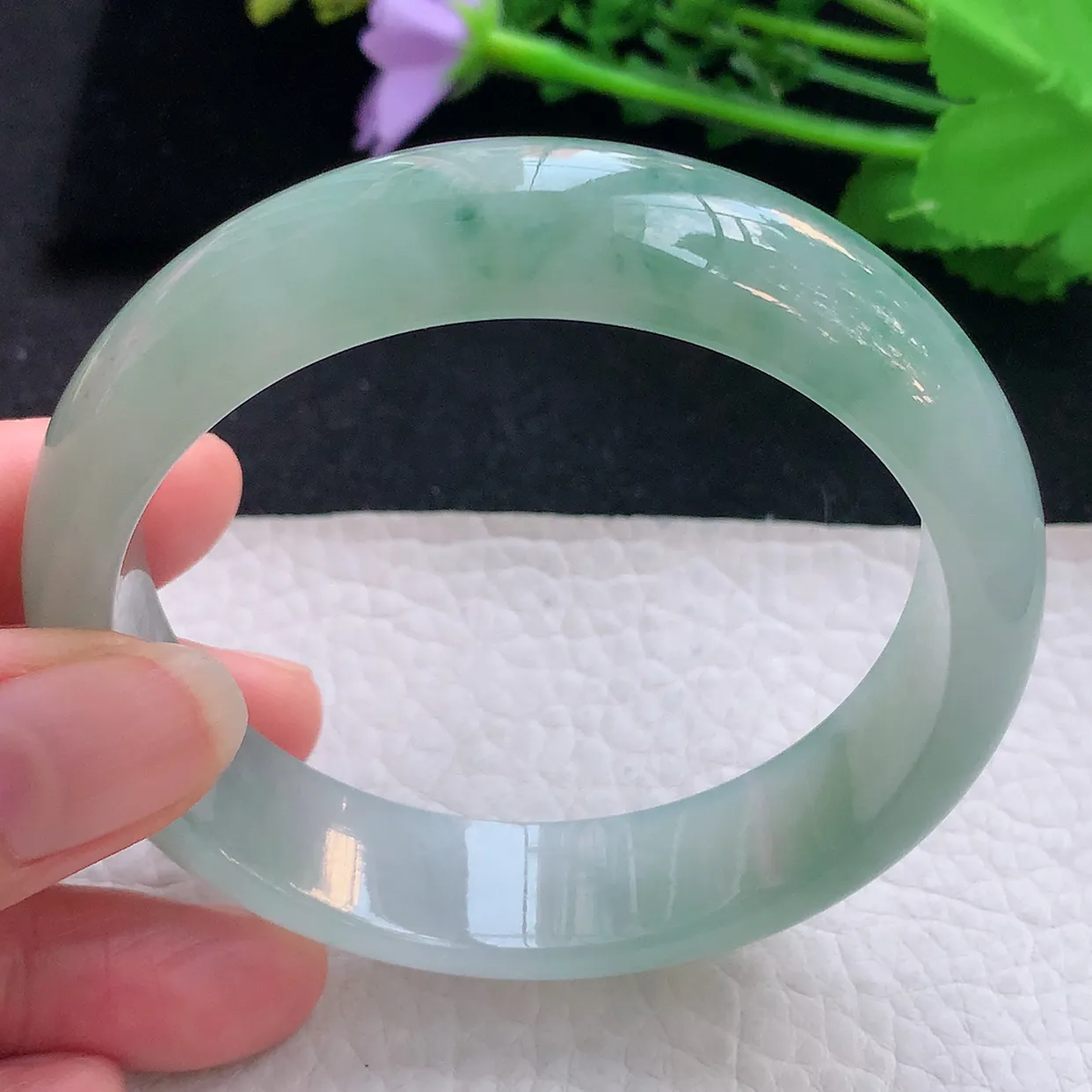 r自然光58.8*15*8轮胎镯 翡翠a货玉手镯冰飘花宽边珠宝玉手环