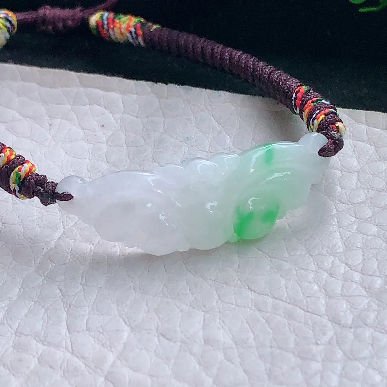 x54自然光37.5*12.2*3.2精雕翡翠a货飘绿气绵绵手牌玉手链 玉手串