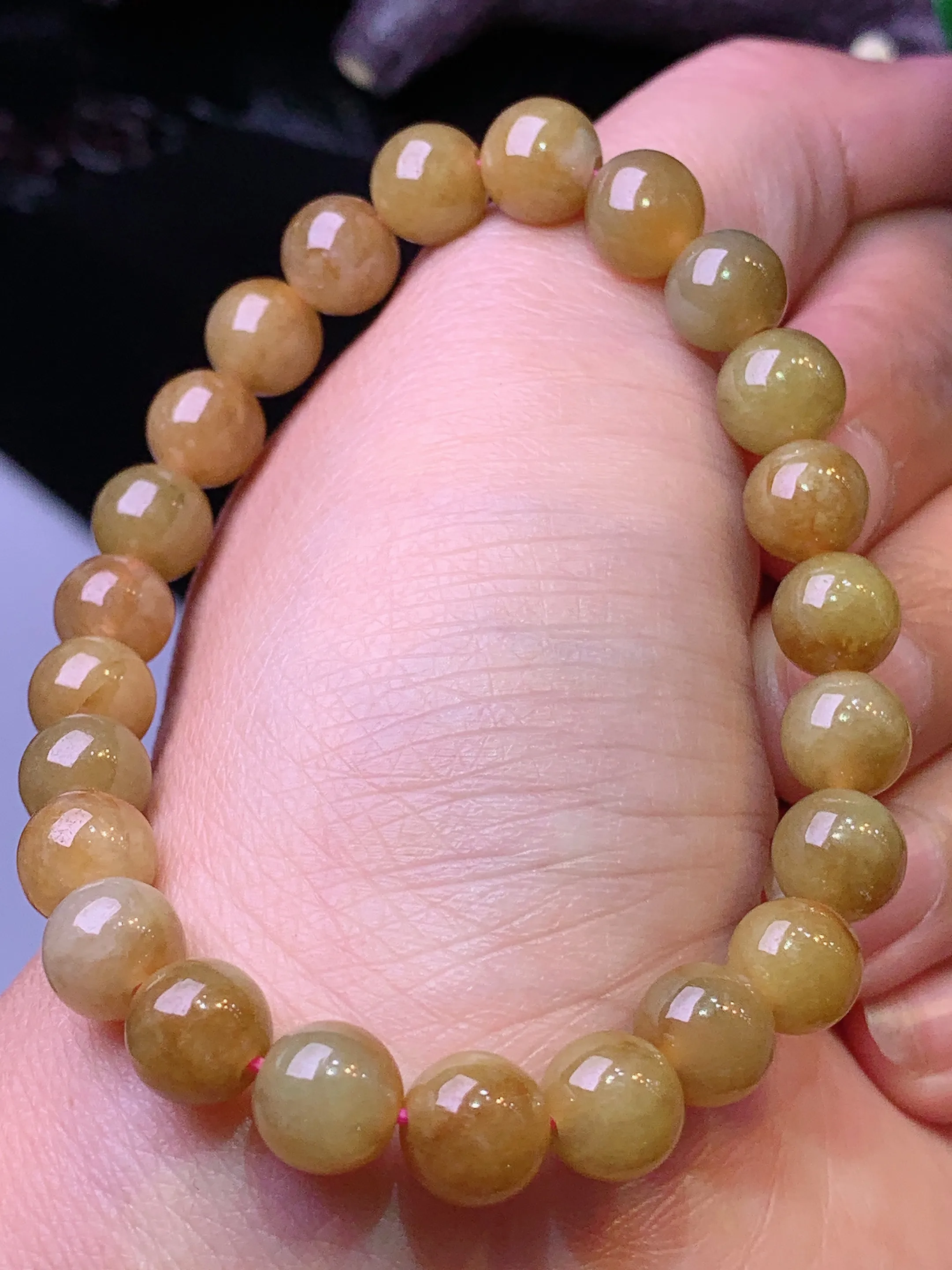 黄翡圆珠手链 玉质细腻 水润亮眼 色泽艳丽 整体尺寸7.5