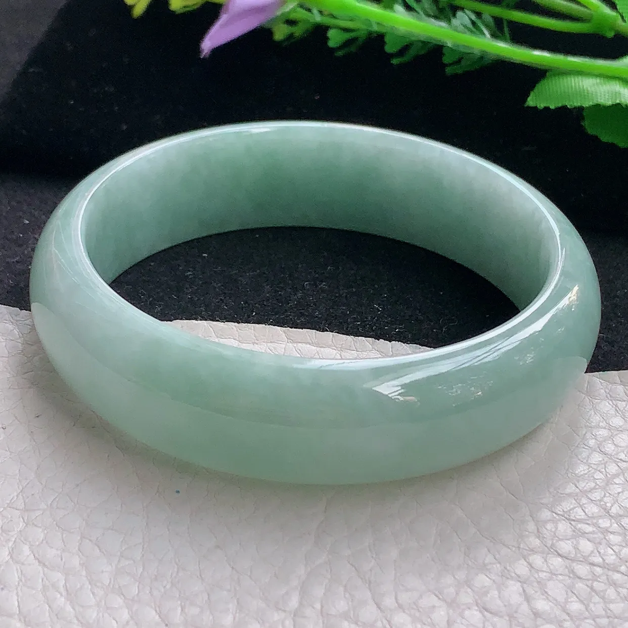 js大圈口61*17.4*7.6轮胎镯 翡翠a货玉手镯清新宽边珠宝玉手环