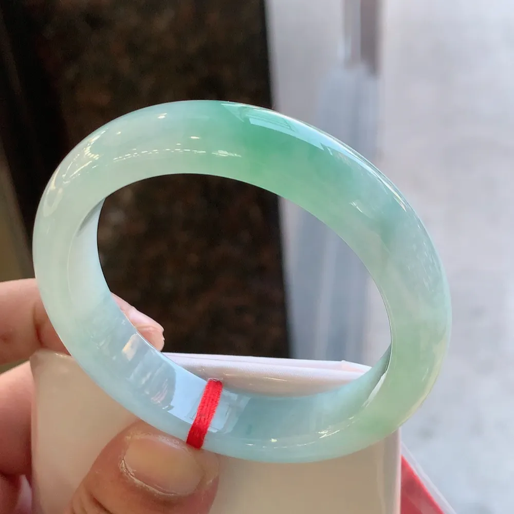 正圈冰绿 无瑕 尺寸:54.1/13/8.5 冰润