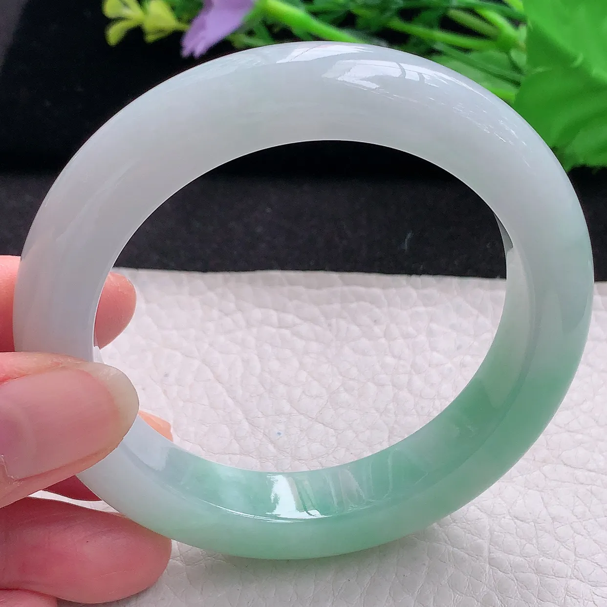 z自然光58*12.6*10.2平安镯 翡翠a货玉手镯半山水厚装宽边玉手环