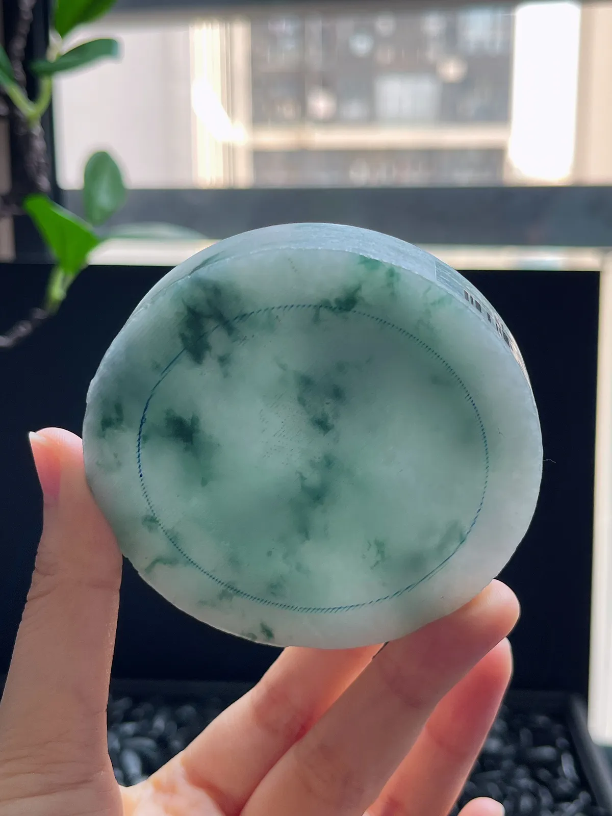 翡翠镯饼，⭕️正圈最大做56，圆条最大做52