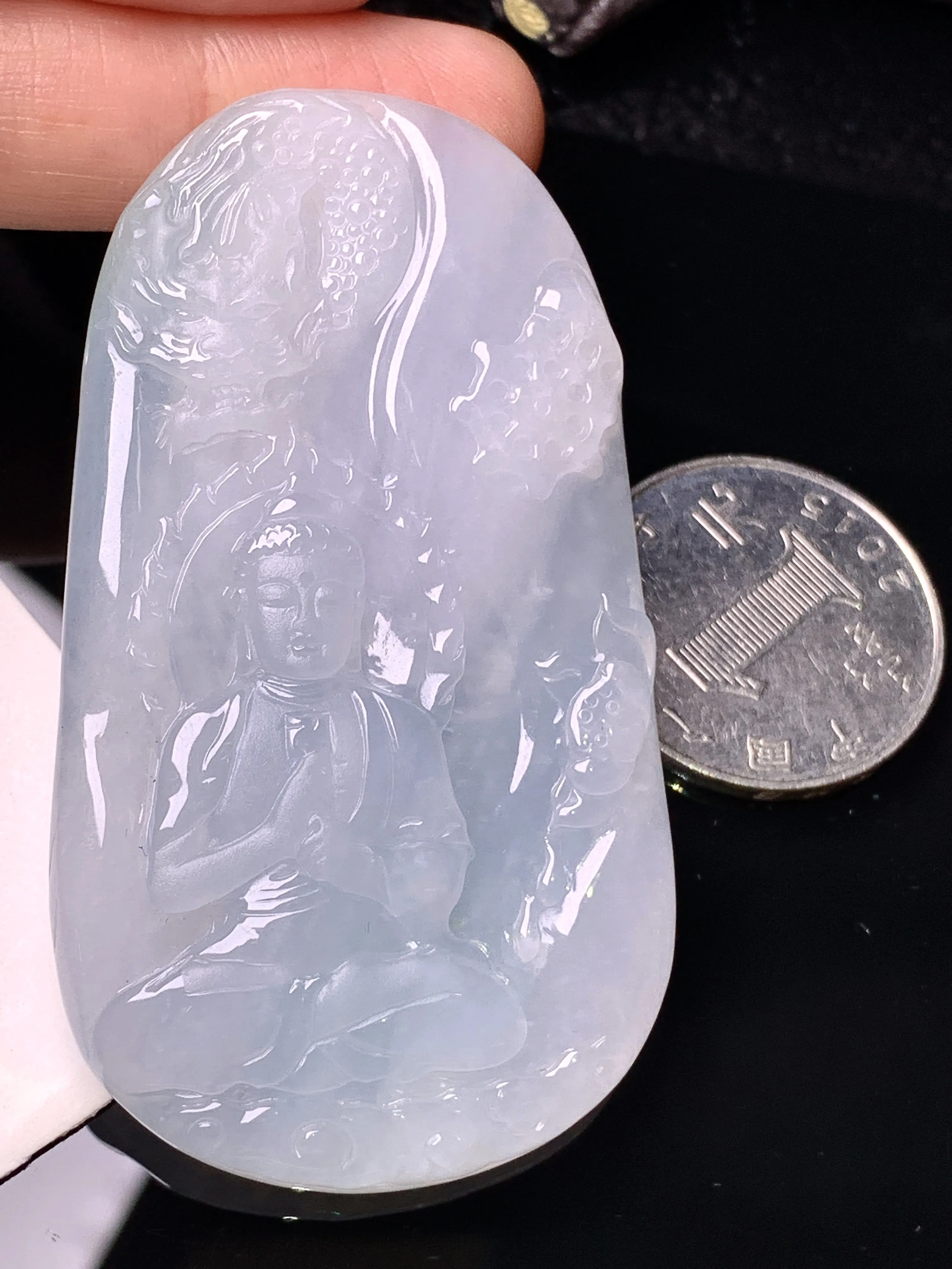 冰种乘龙观音菩萨吊坠 玉质细腻 水润亮眼 色泽艳丽 整体尺寸64.5*36.7*5.8