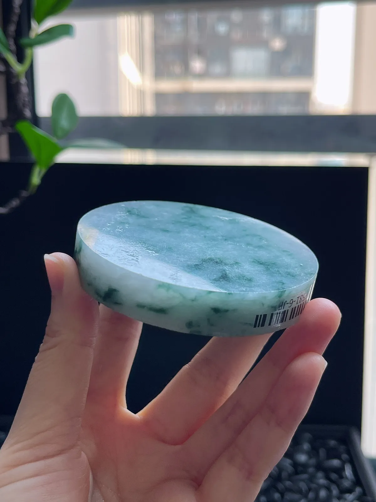 翡翠镯饼，⭕️正圈最大做56，圆条最大做52