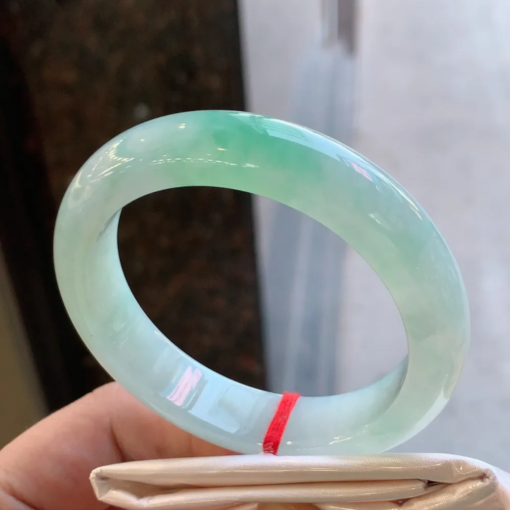 正圈冰绿 无瑕 尺寸:54.1/13/8.5 冰润