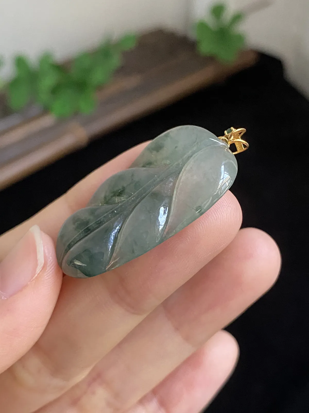 翡翠叶子，印记：G18K