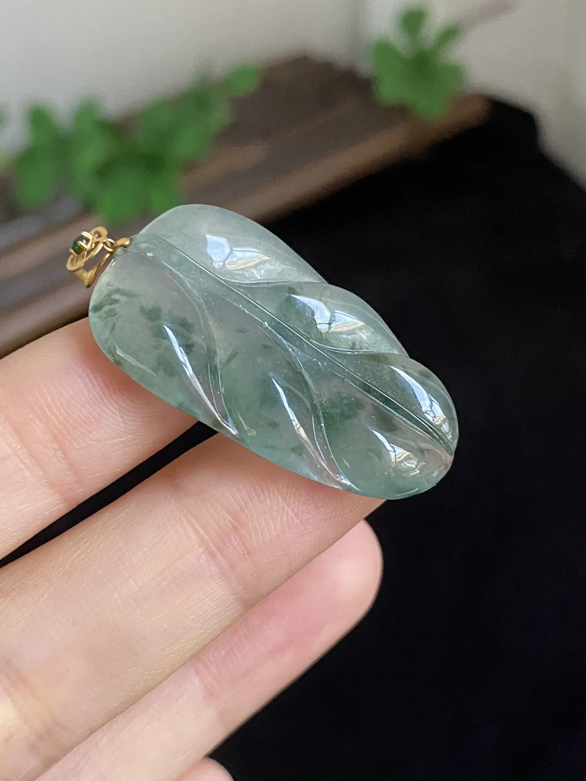 翡翠叶子，印记：G18K