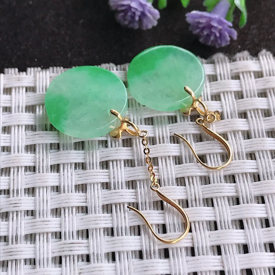 天然A货翡翠14.3/2.7老坑18k金镶嵌冰阳绿无事牌耳坠女款