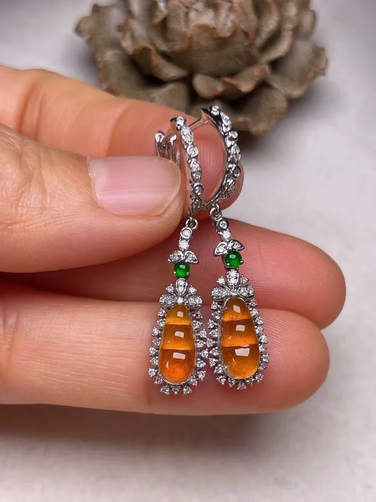 冰种黄翡福豆耳坠、真金真钻镶嵌，种水好，玉质细腻 .裸石尺寸 9.5*4.5