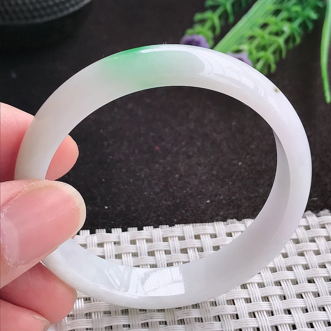天然A货翡翠51/11.2/5.8老坑秀气温润白底青阳绿手镯宽边玉镯