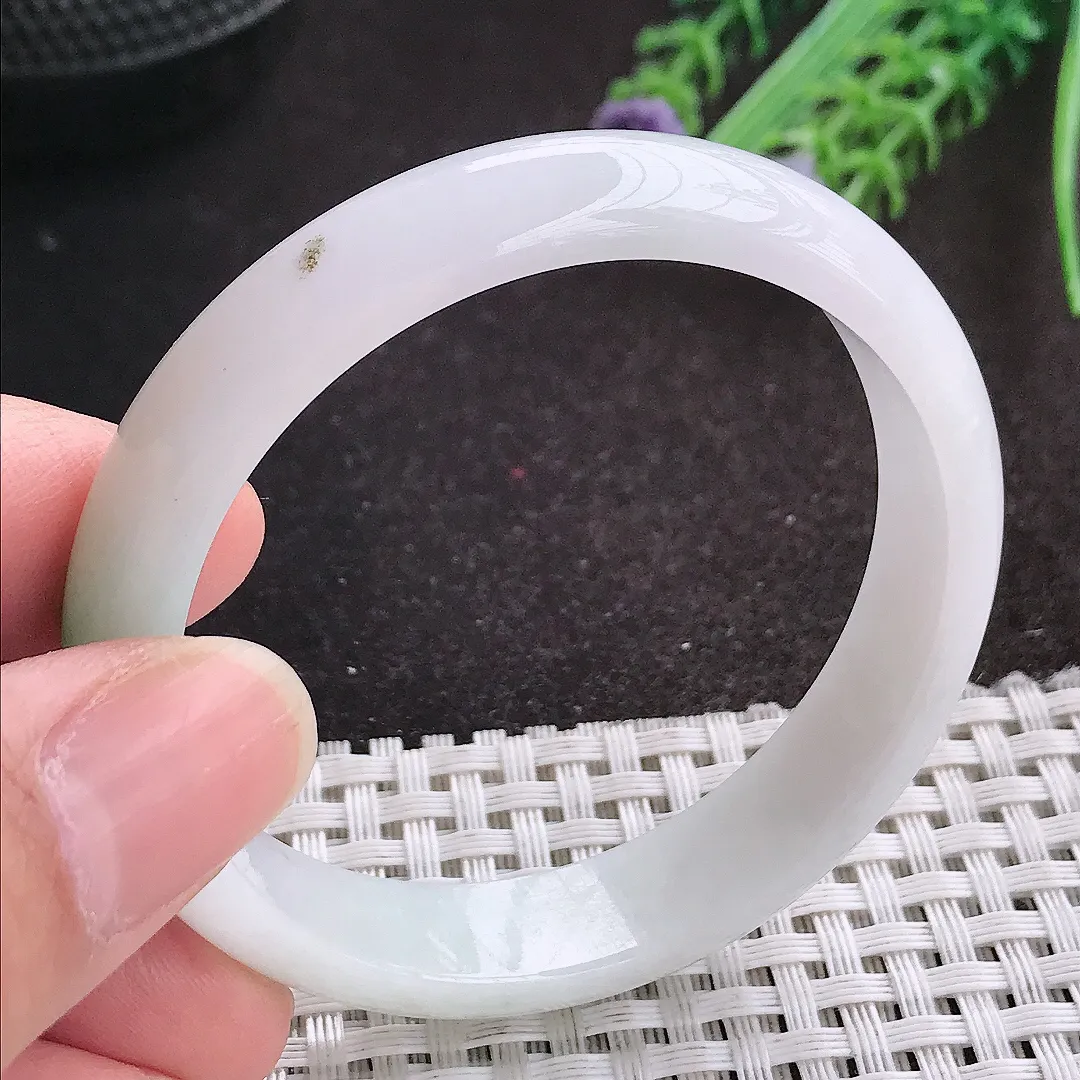 天然A货翡翠51/11.2/5.8老坑秀气温润白底青阳绿手镯宽边玉镯