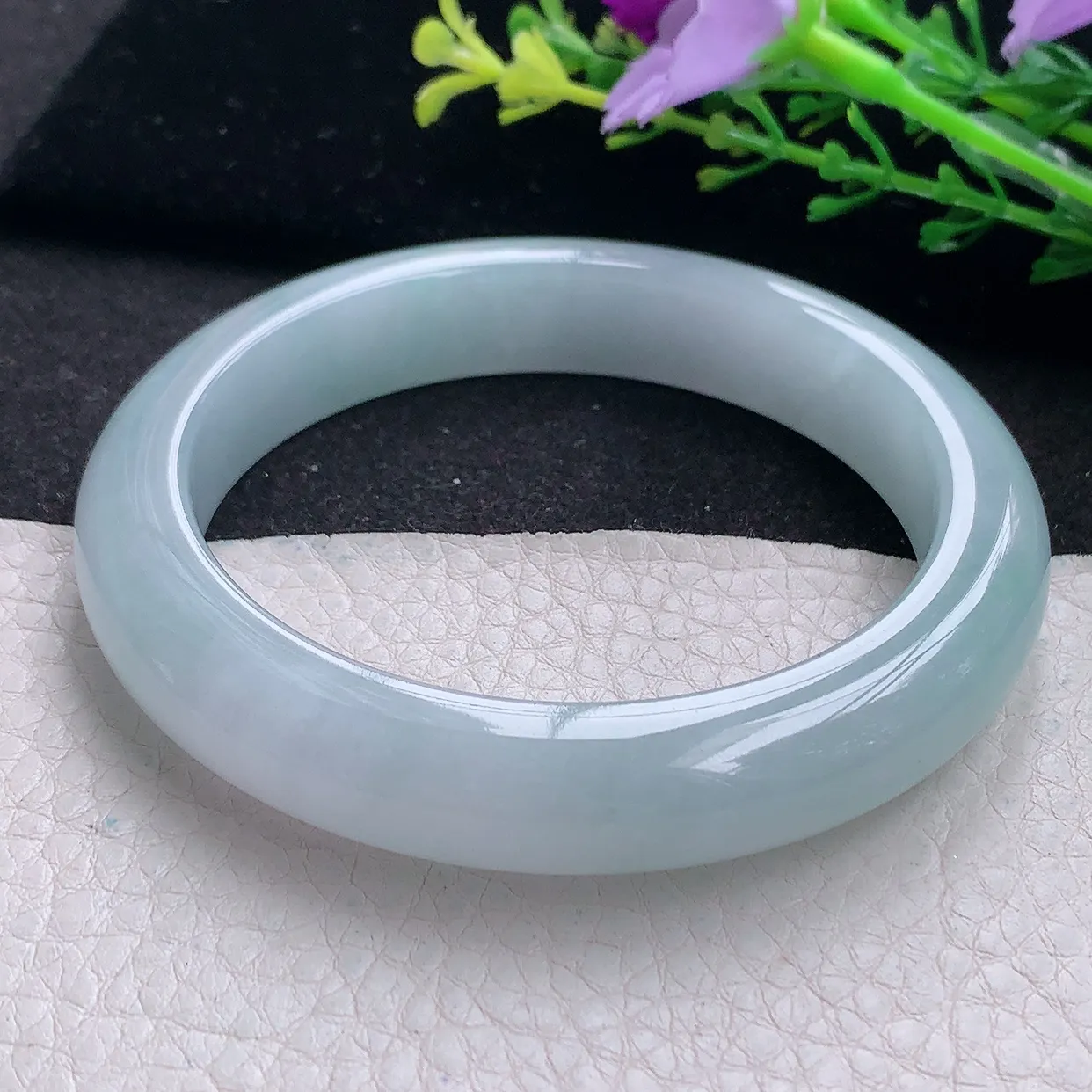 r自然光59*12*9.2平安镯 翡翠a货玉手镯冰胶白月光宽边珠宝玉手环