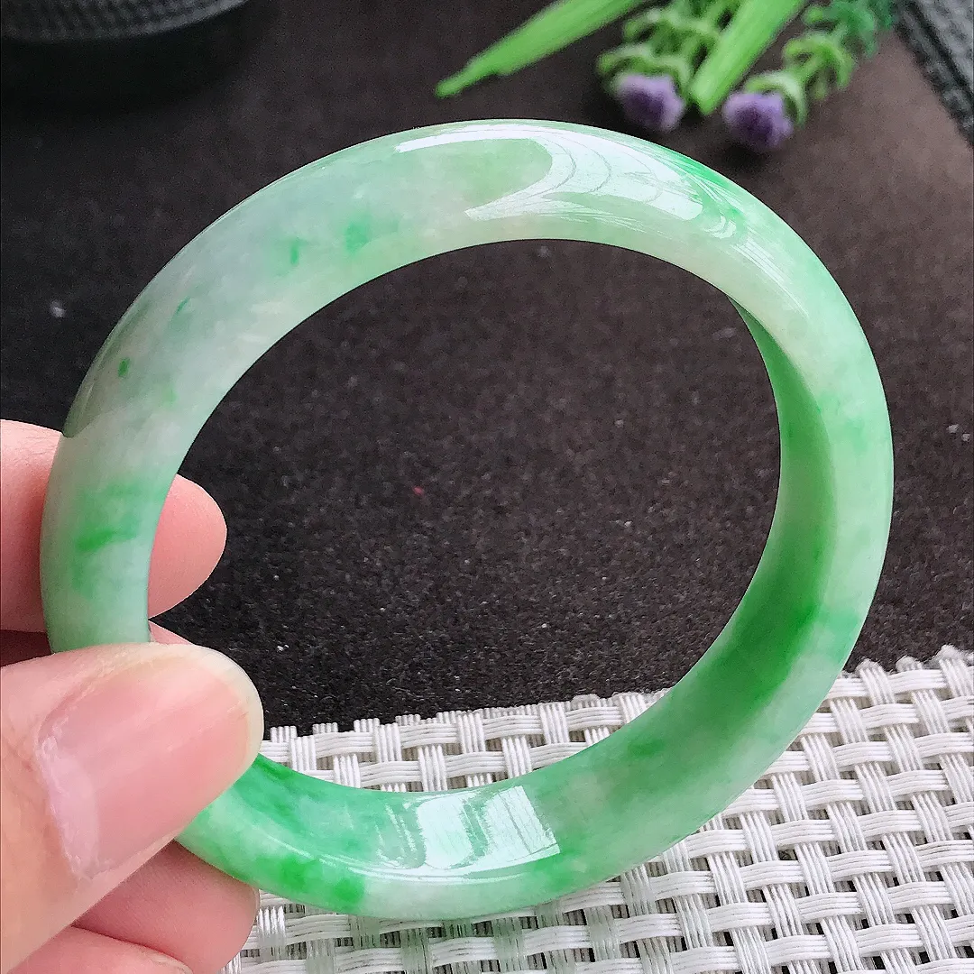 天然A货翡翠56.5/14/7.8老坑精美飘阳绿手镯宽边玉镯玉手环