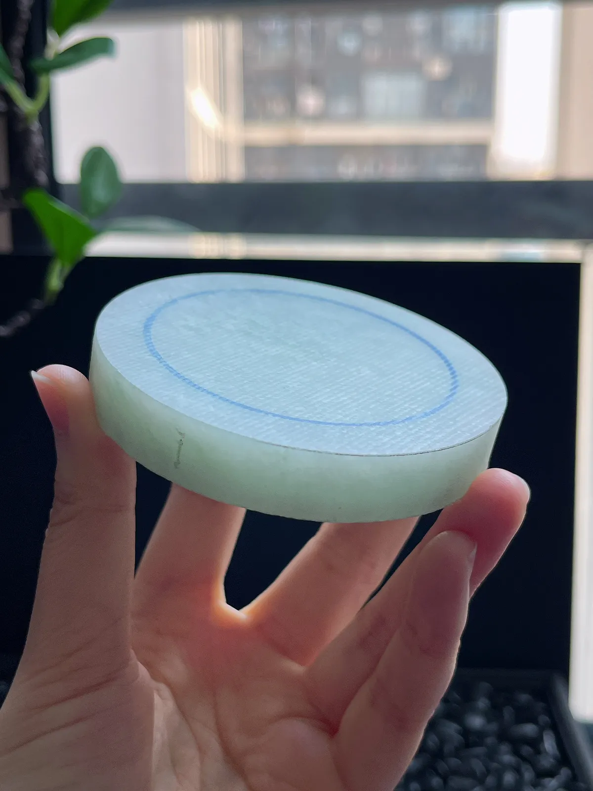 翡翠镯饼，⭕️正圈最大做60，圆条最大做56