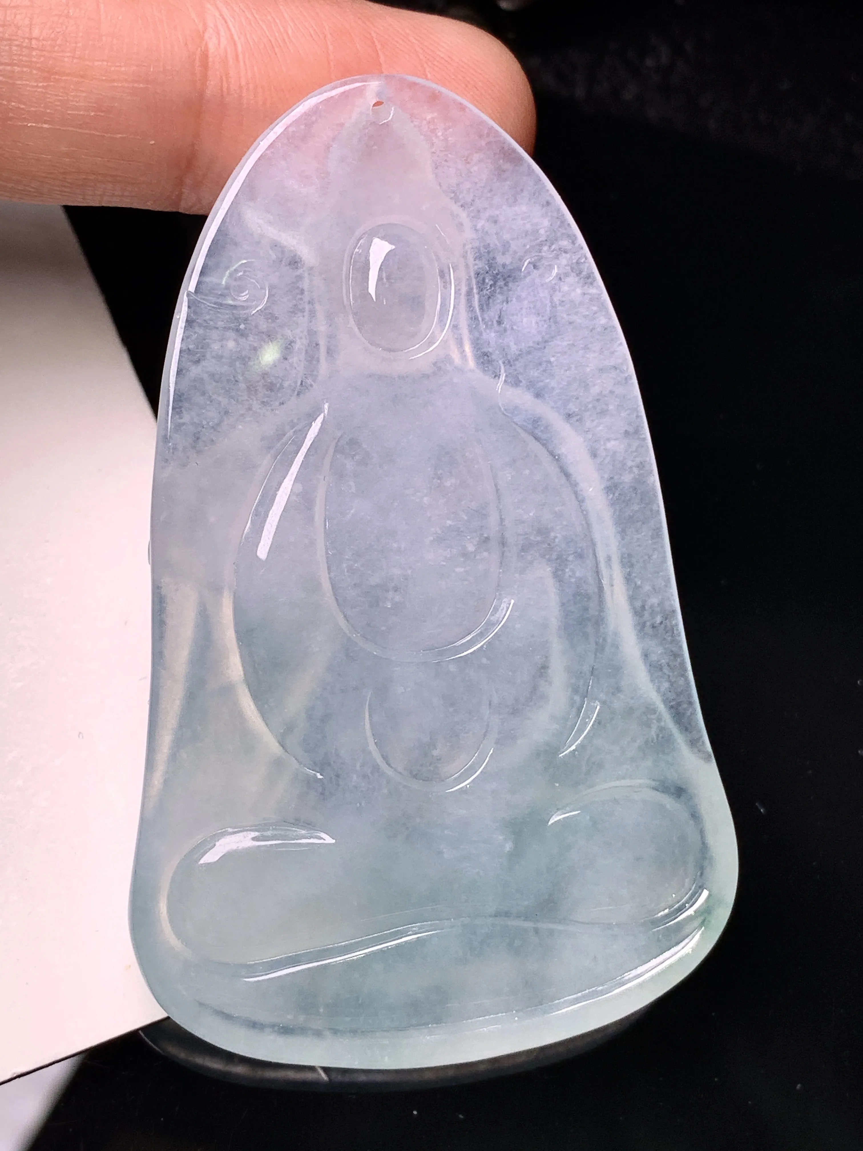 冰种观音菩萨吊坠 玉质细腻 水润亮眼 色泽艳丽 整体尺寸60.2*38*5.6