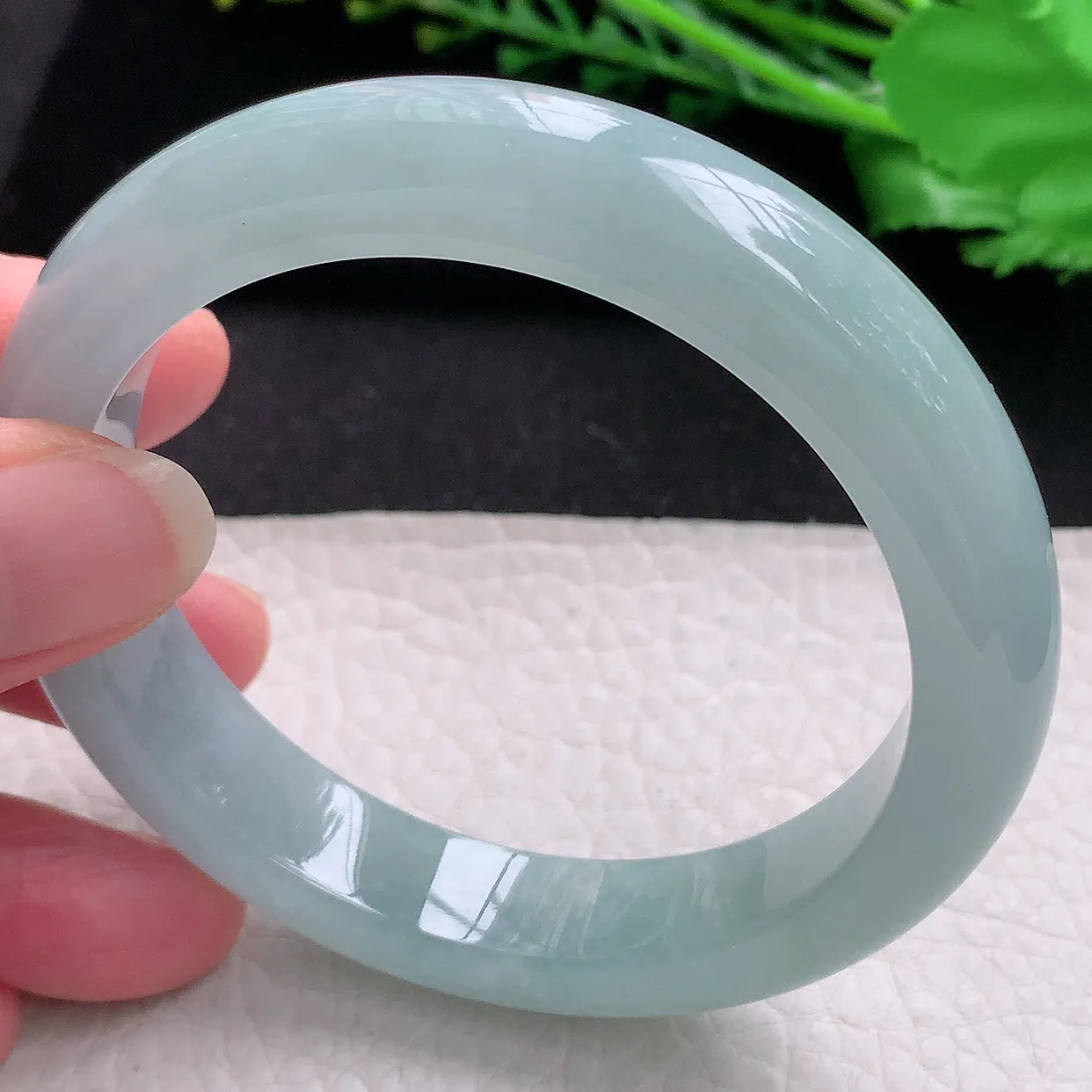 nr自然光58*12.5*8.8平安镯 翡翠a货玉手镯冰蓝宽边珠宝玉手环