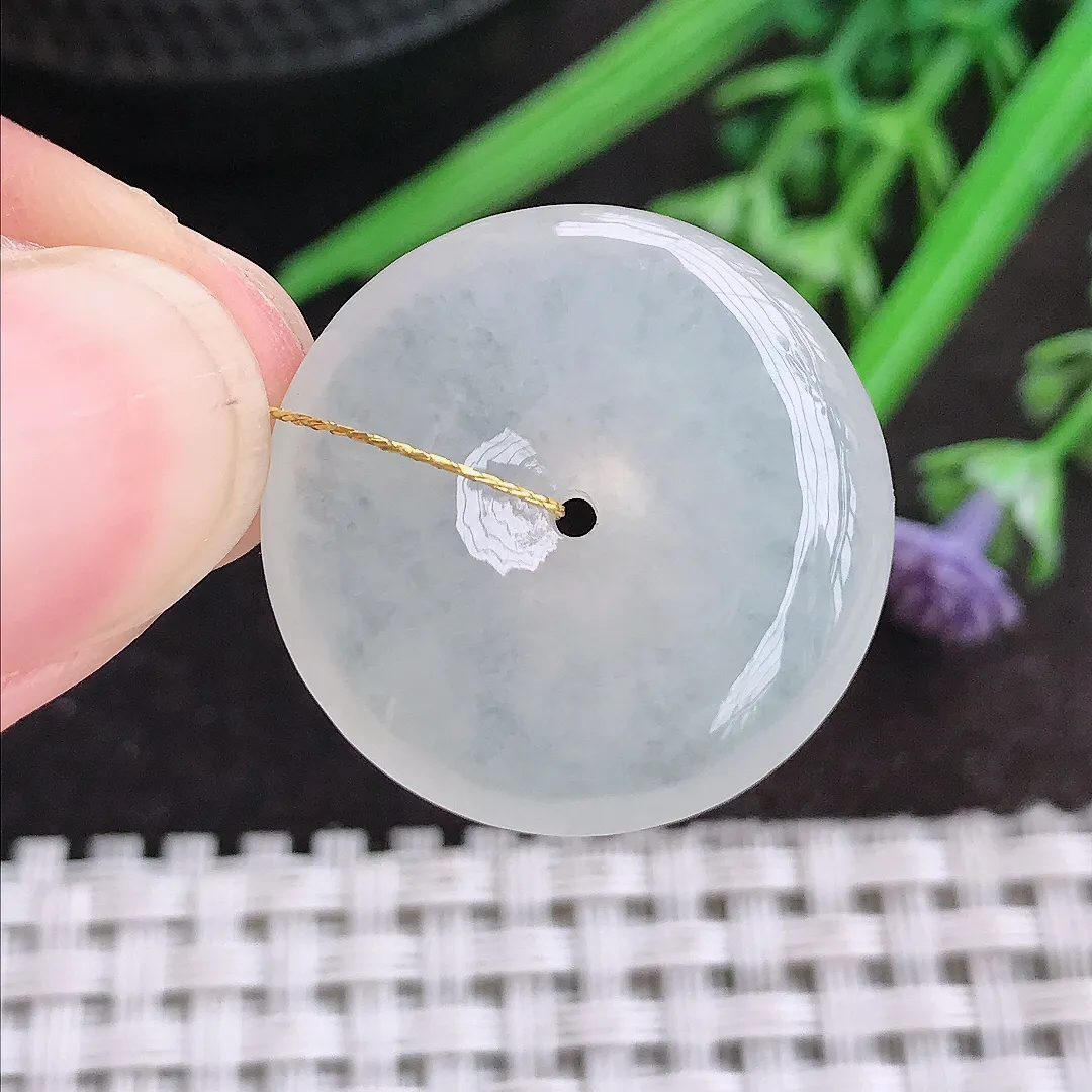 天然A货翡翠22.7/5.6老坑冰胶水灵白冰平安扣吊坠翡翠挂件