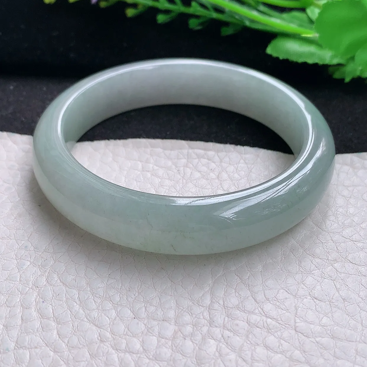 z自然光57.5*13.2*8.2平安镯 翡翠a货玉手镯冰润宽边珠宝玉手环