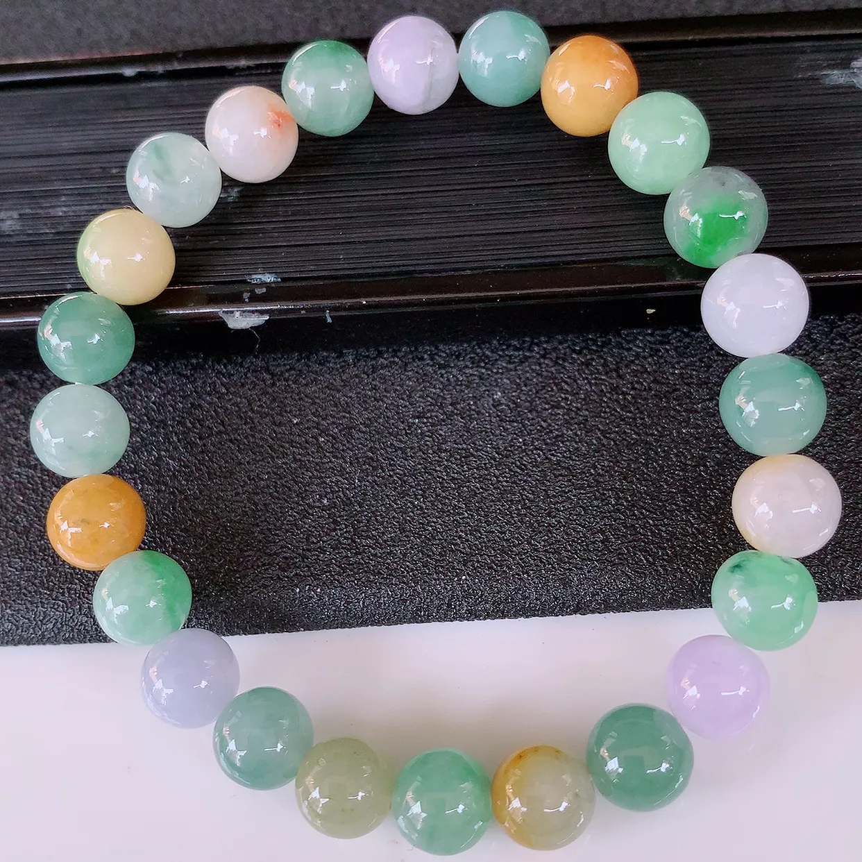 自然光实拍，冰润多宝翡翠手链，多彩翡翠手串，颜色丰富，料子细腻，高档大气，自戴送礼佳品！#46.13