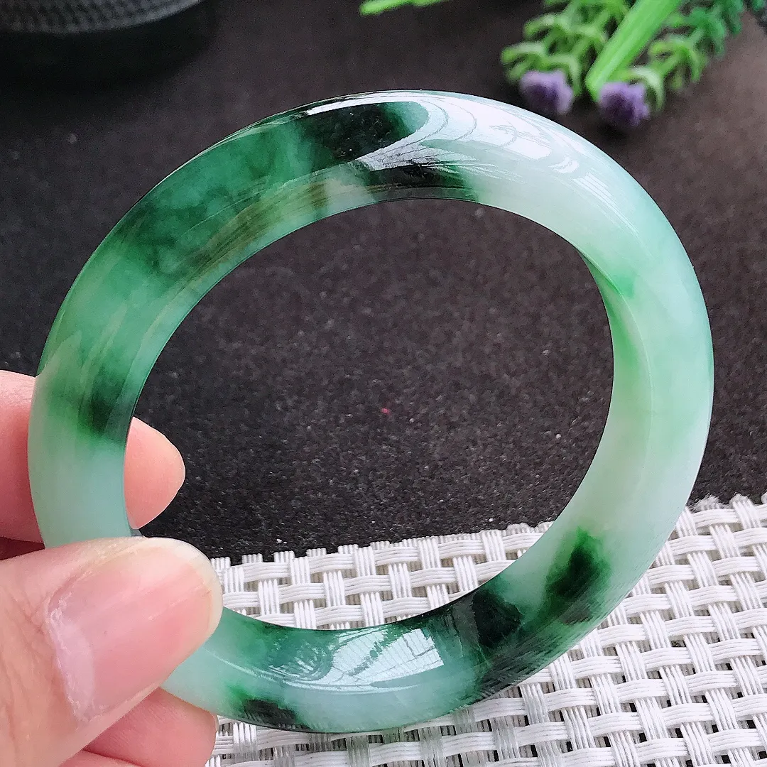 天然A货翡翠54.8/12/9老坑精美冰润飘绿手镯宽边玉镯