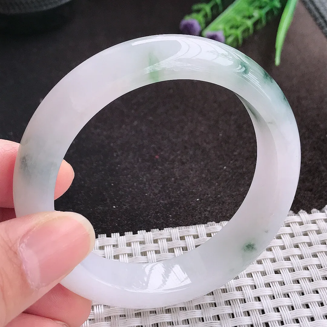 天然A货翡翠56.5/14/8.8老坑冰润起胶飘花手镯宽边玉镯