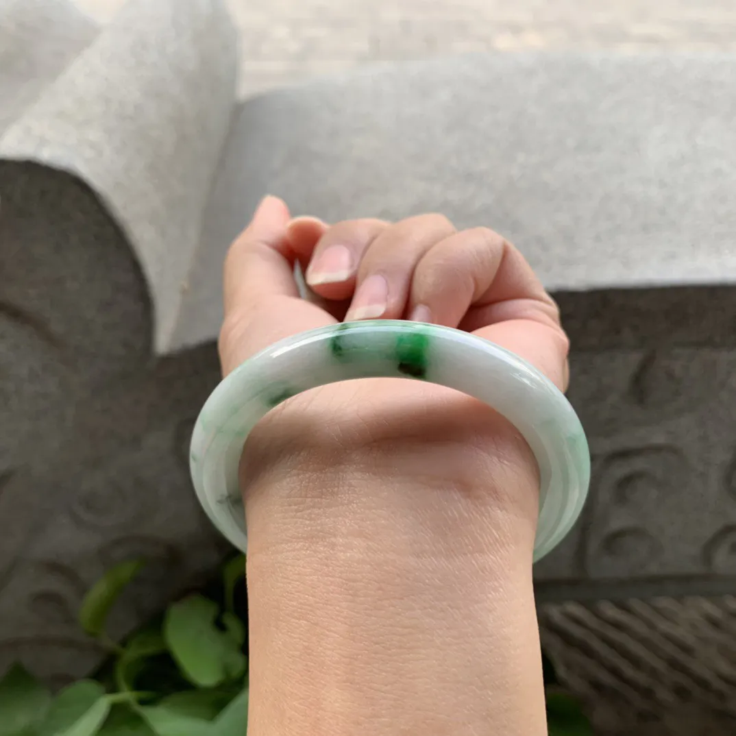 圈口 54.2-8.4【飘绿圆条手镯】圆条54 55可戴
