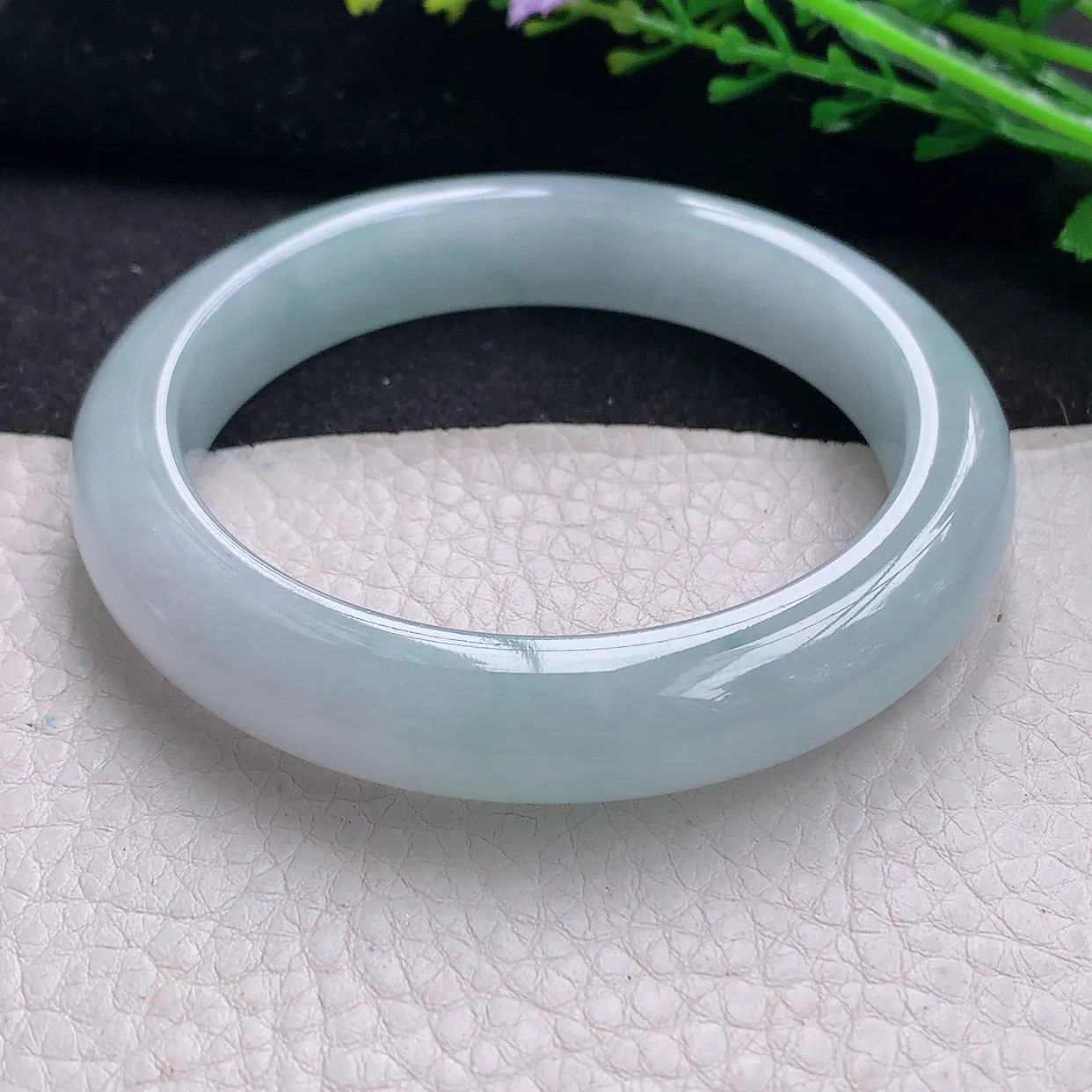 r自然光59*12*9.2平安镯 翡翠a货玉手镯冰胶白月光宽边珠宝玉手环