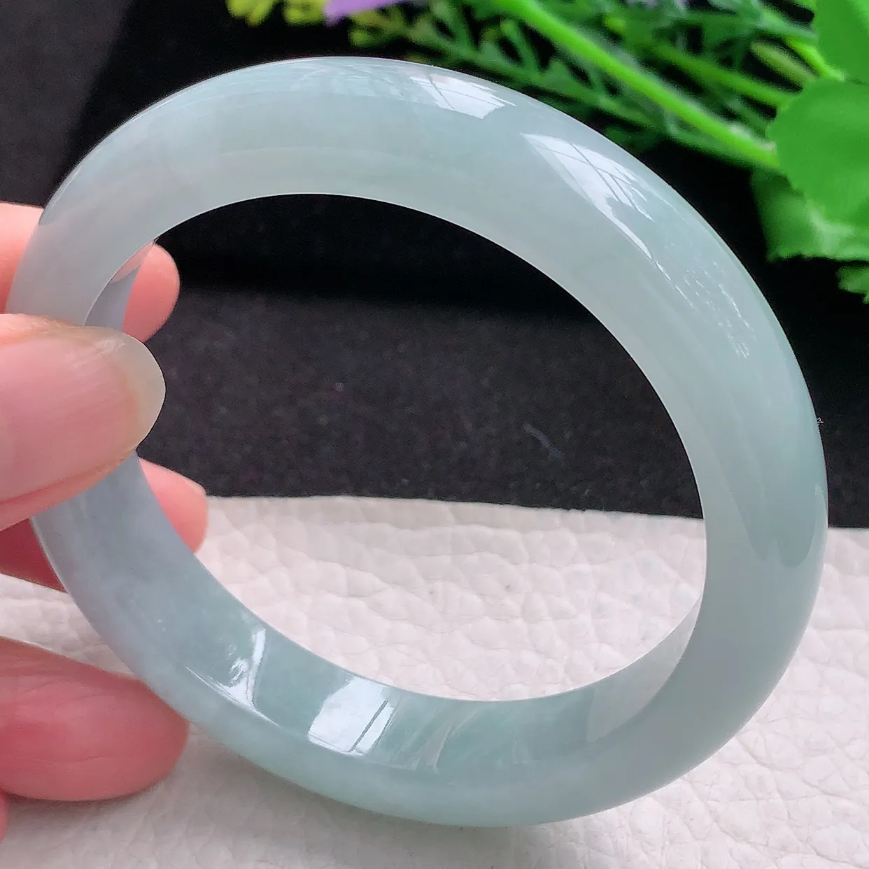 nr自然光58*12.6*8.8平安镯 翡翠a货玉手镯冰晴宽边珠宝玉手环