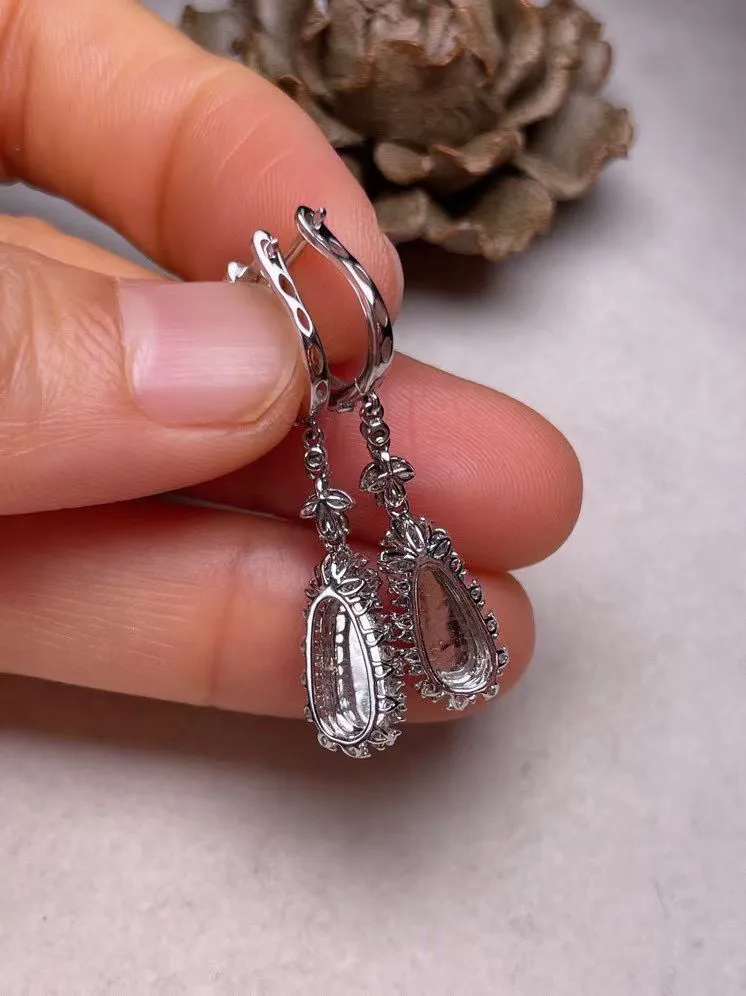 冰种黄翡福豆耳坠、真金真钻镶嵌，种水好，玉质细腻 .裸石尺寸 9.5*4.5