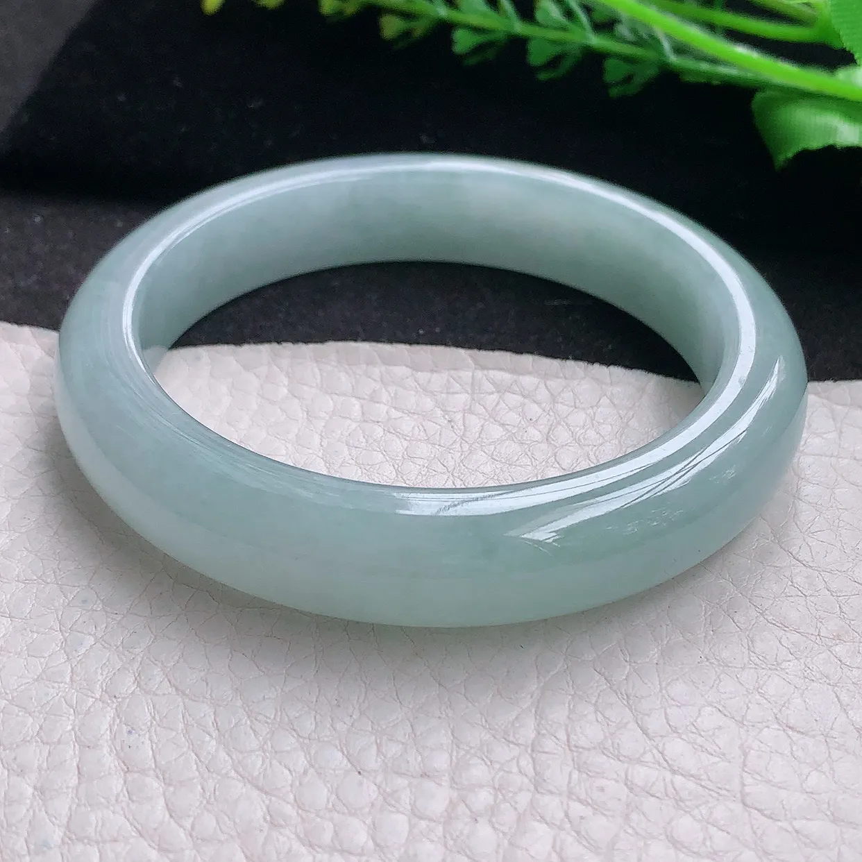 nr自然光58*12.5*8.8平安镯 翡翠a货玉手镯冰蓝宽边珠宝玉手环