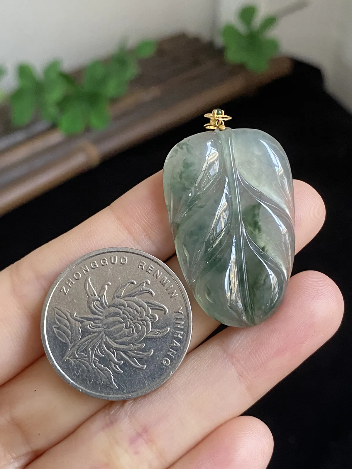 翡翠叶子，印记：G18K
