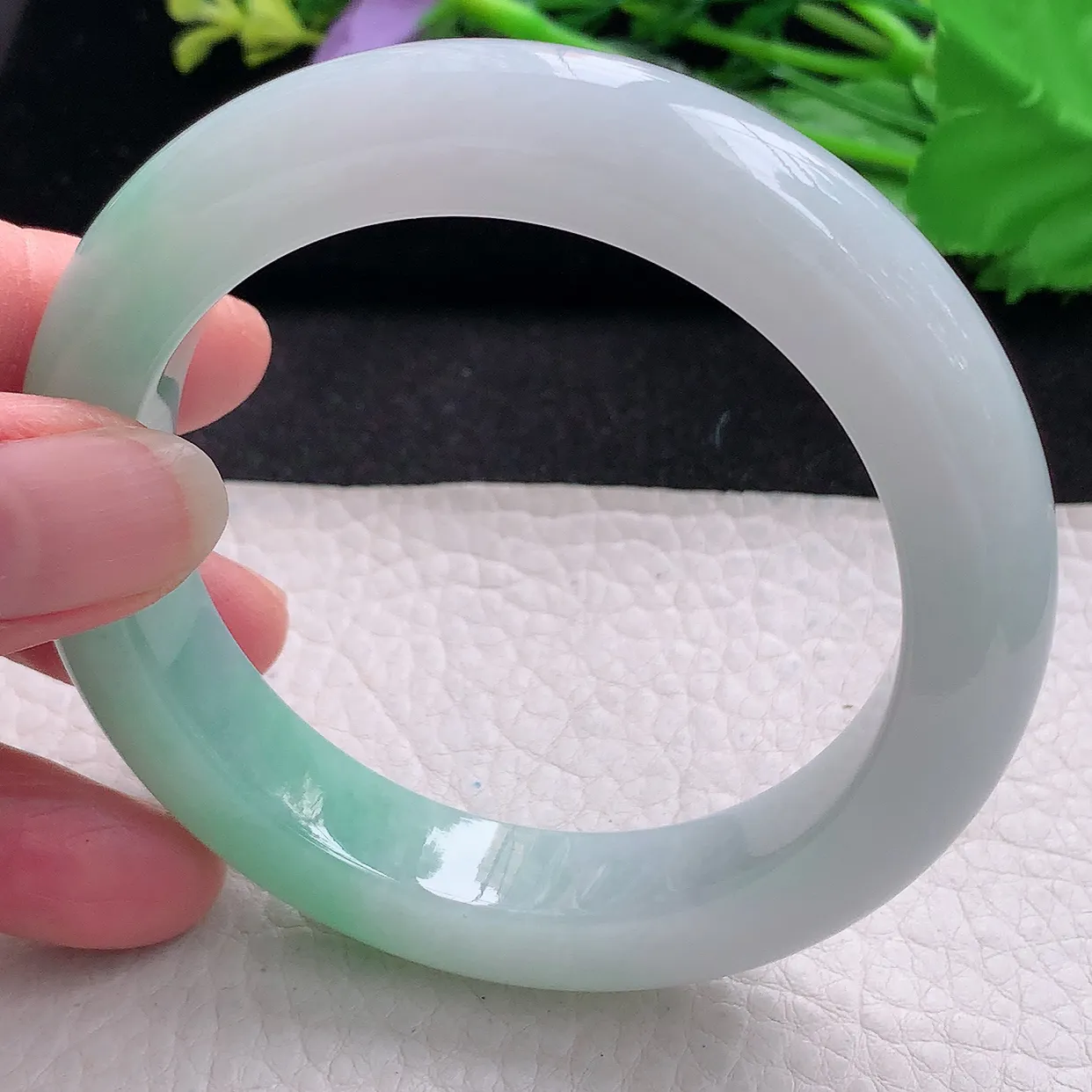 z自然光58*12.6*10.2平安镯 翡翠a货玉手镯半山水厚装宽边玉手环