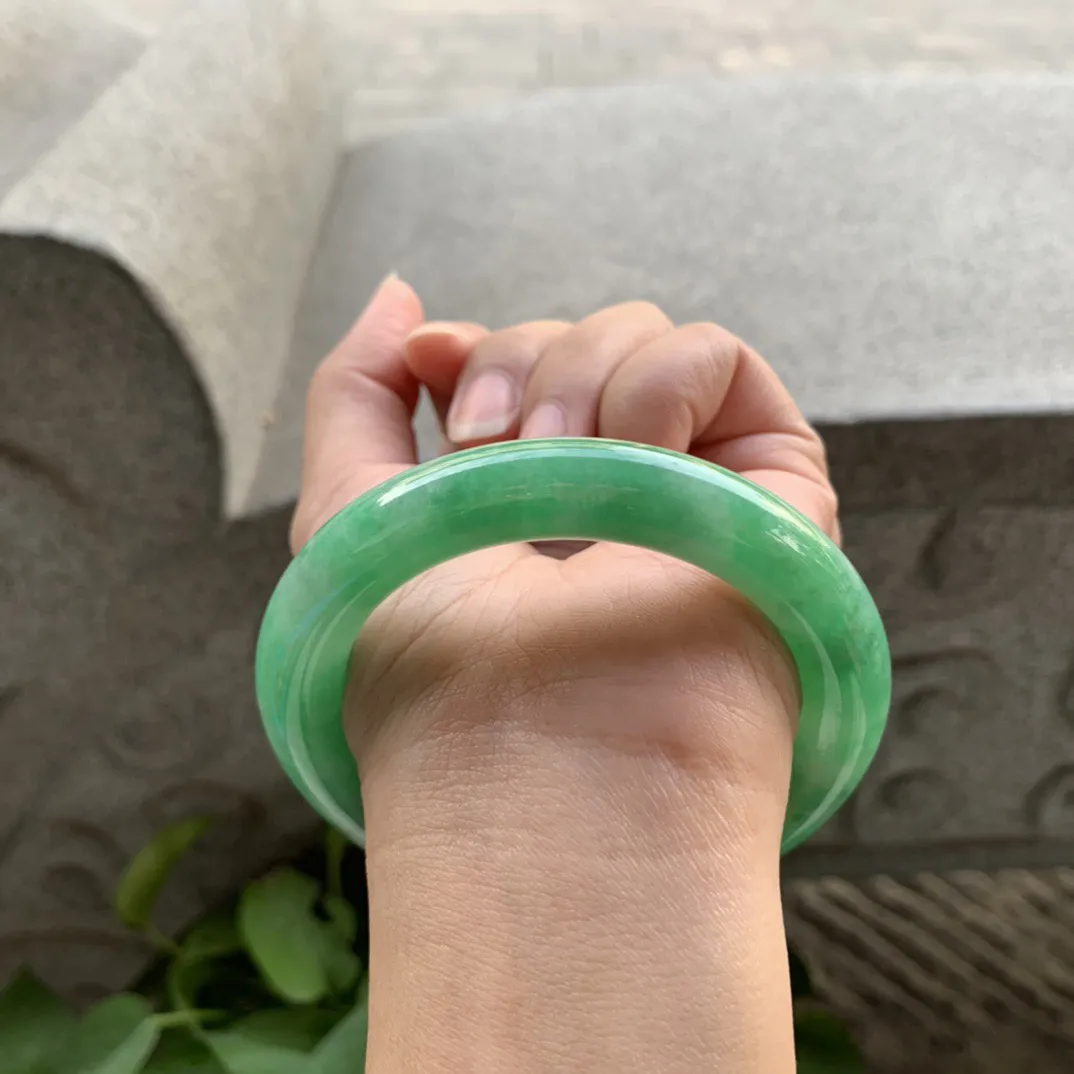 圈口 56.6-11.1【满绿圆条手镯】圆条56 57可戴