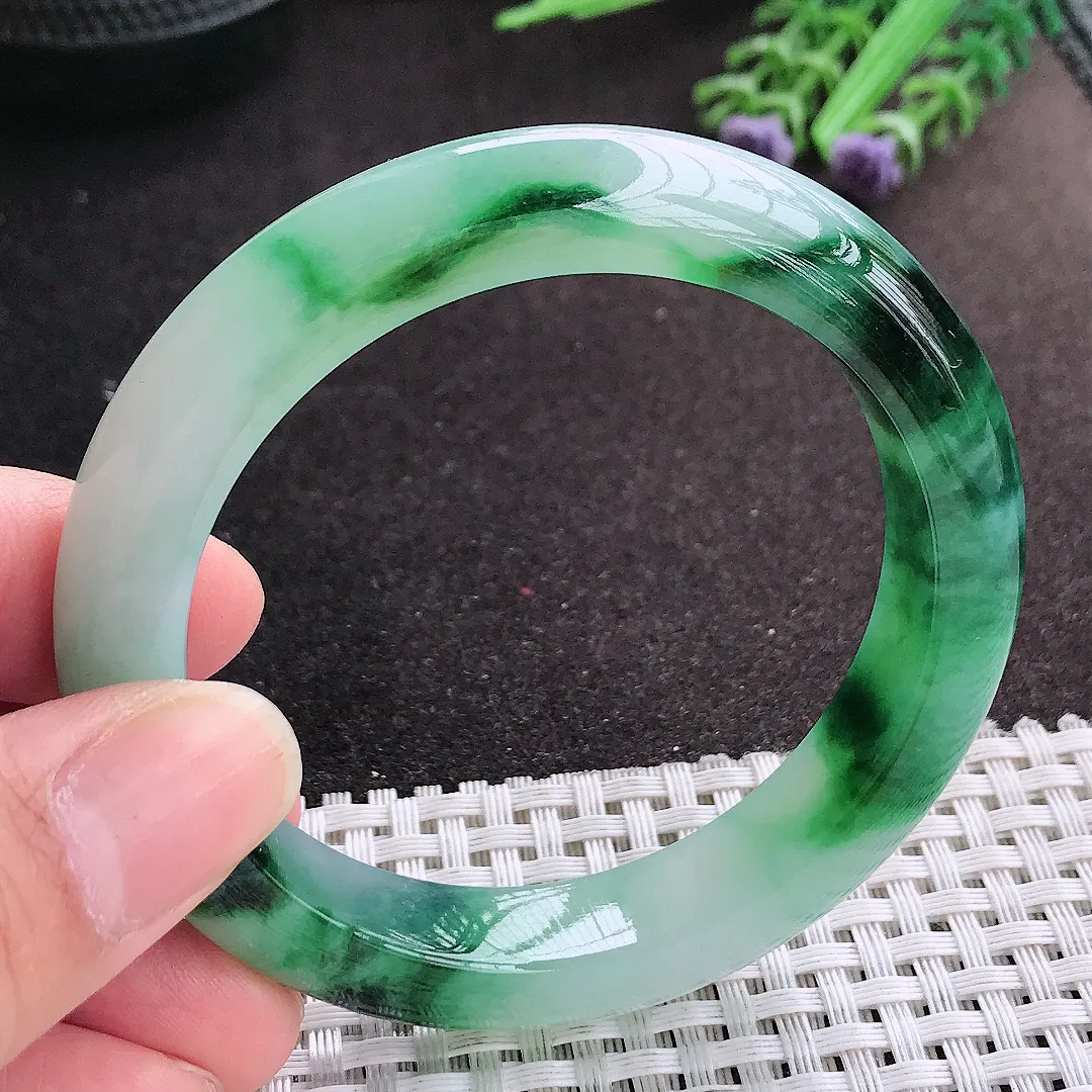 天然A货翡翠54.8/12/9老坑精美冰润飘绿手镯宽边玉镯