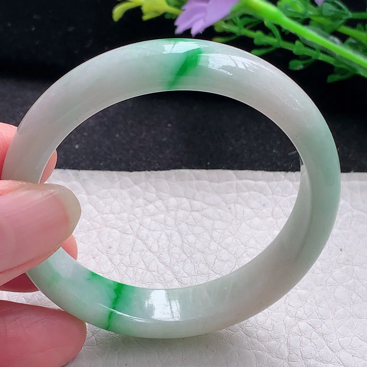 xx小圈口51*12.3*6.8平安镯 翡翠a货玉手镯飘绿宽边珠宝玉手环