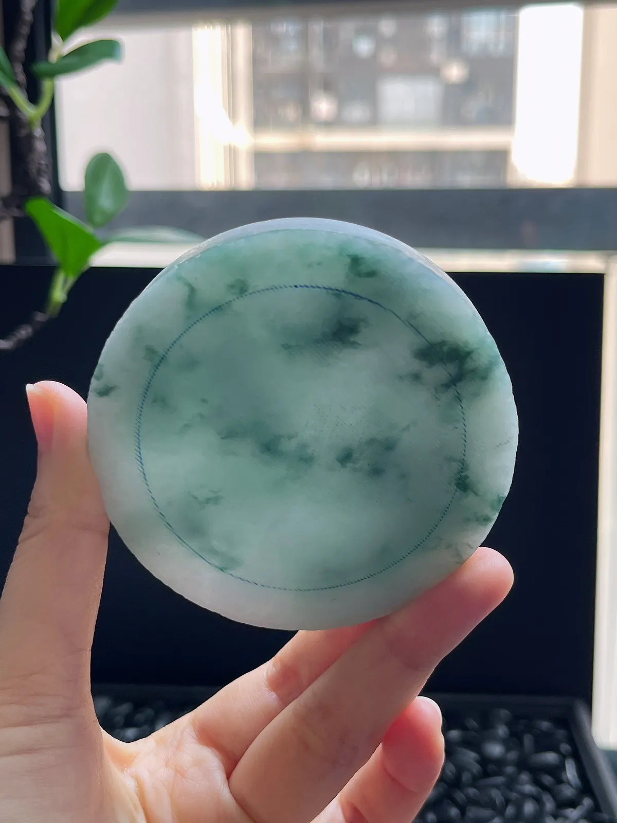 翡翠镯饼，⭕️正圈最大做56，圆条最大做52