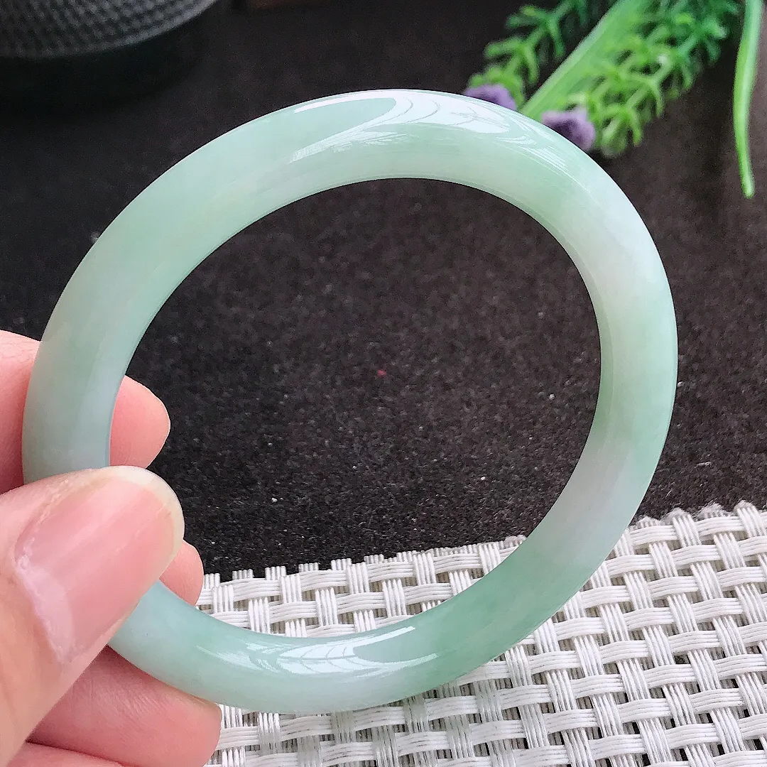 天然A货翡翠53.5/7.9/8.3老坑冰润水灵冰晴圆条手镯玉镯