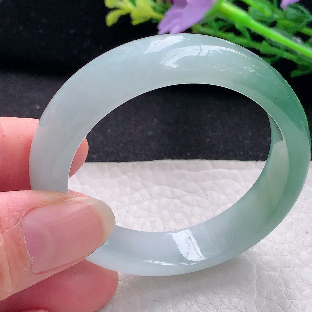 yh自然光53.5*45.5*12.2*6.5贵妃镯 翡翠a货玉手镯冰油蛋形宽边玉手环