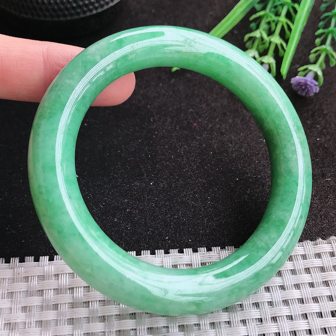 天然A货翡翠56.8/11.6老坑温润满绿胖圆条手镯玉镯