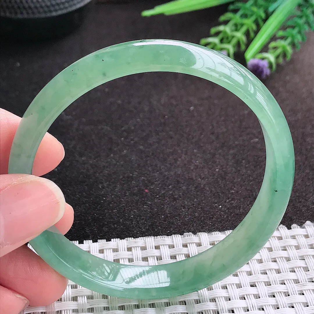 天然A货翡翠60/12.2/6老坑冰胶果冻冰晴满绿手镯宽边玉镯