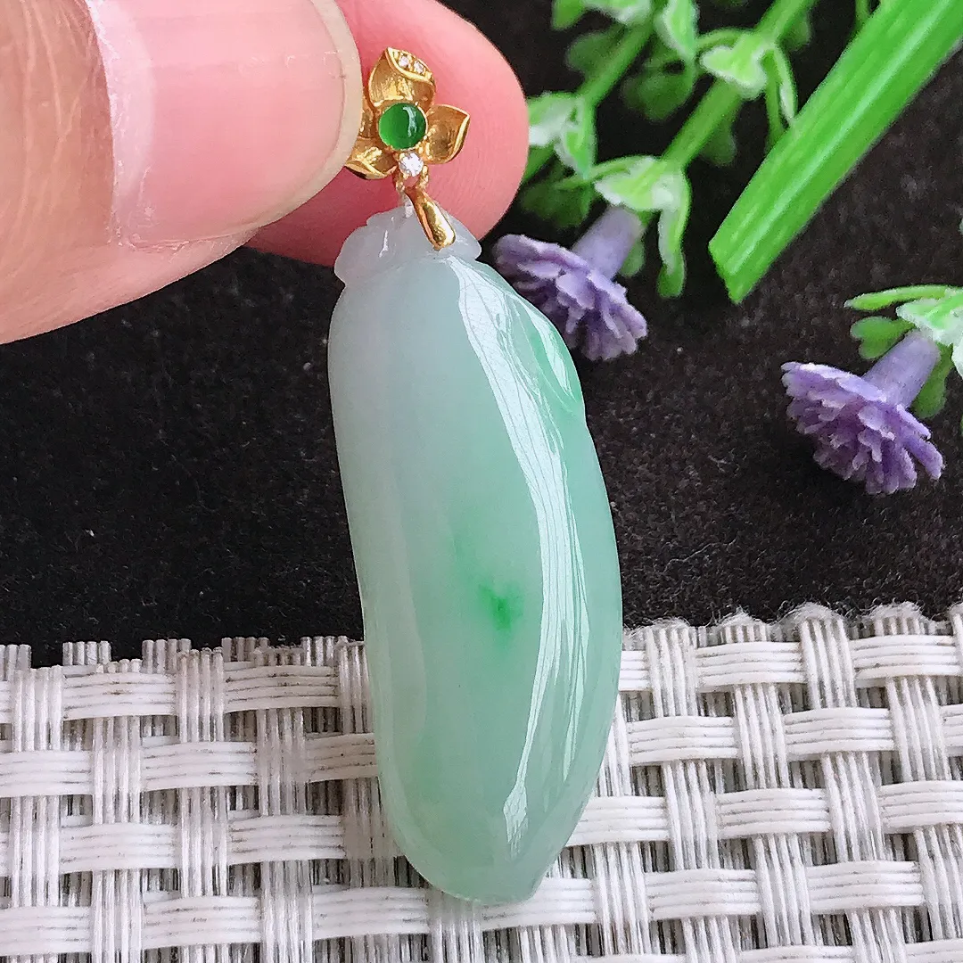 天然A货翡翠34.8/13.2/6.5老坑18k金镶嵌冰胶水灵飘绿福瓜吊坠翡翠挂件