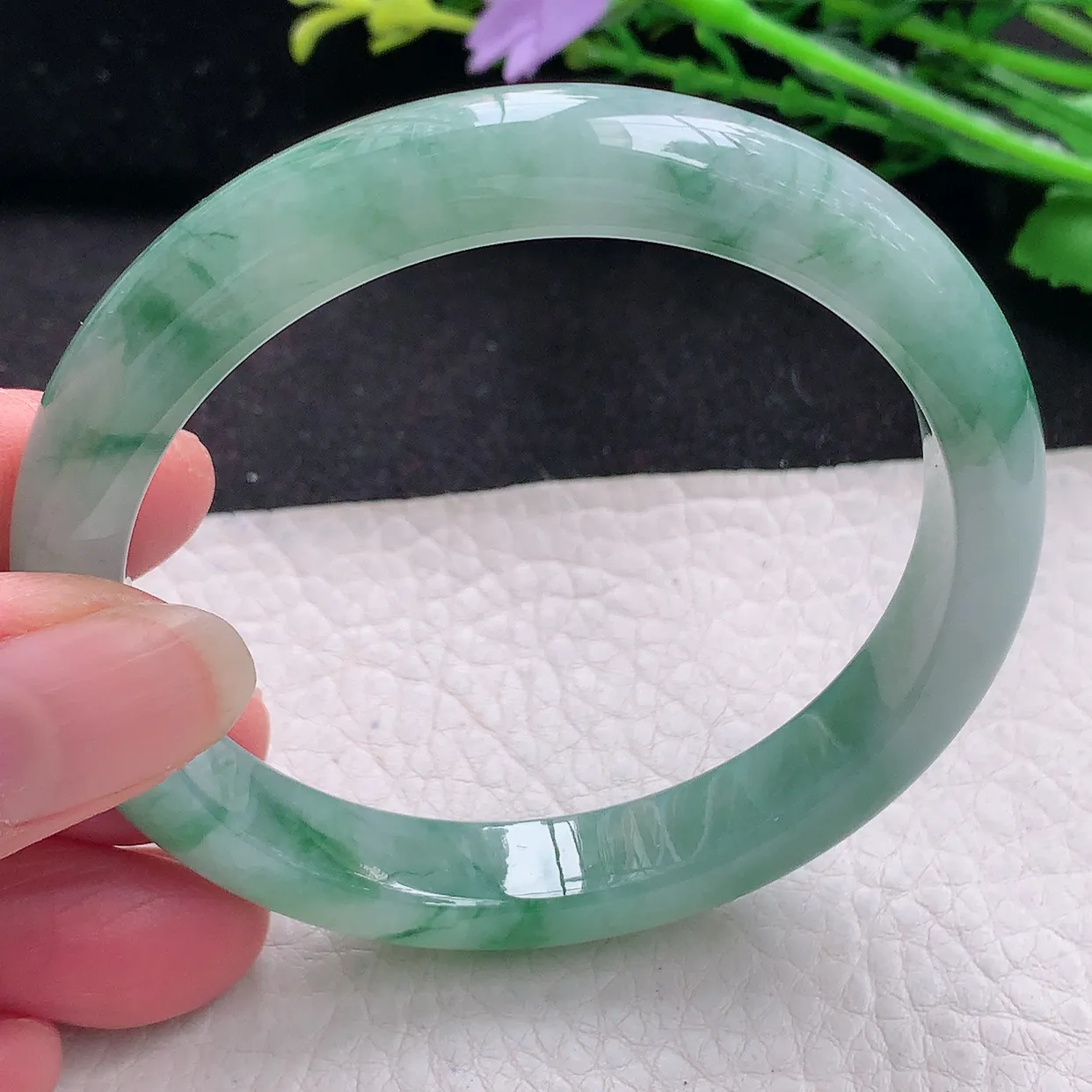 js自然光57*10*7.5平安镯 翡翠a货玉手镯冰油飘花秀气宽边珠宝玉手环