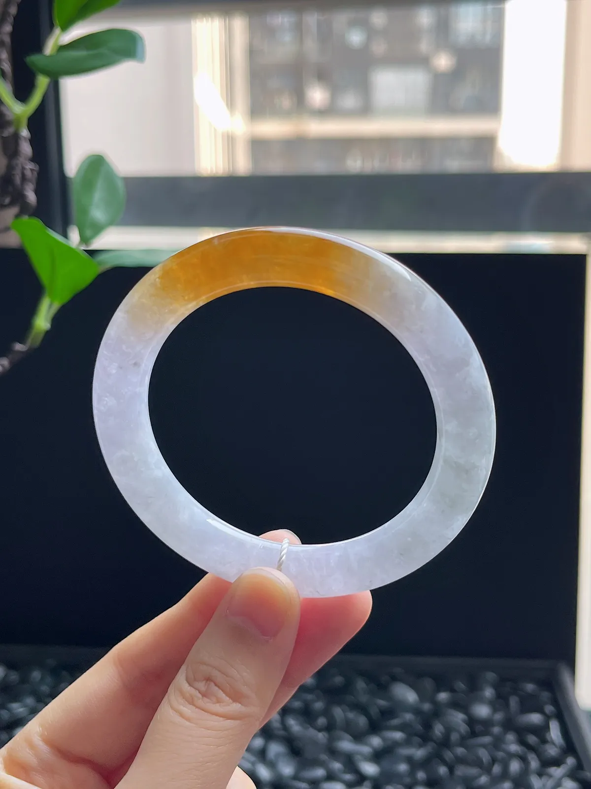 圆镯53.3圈口，翡翠手镯