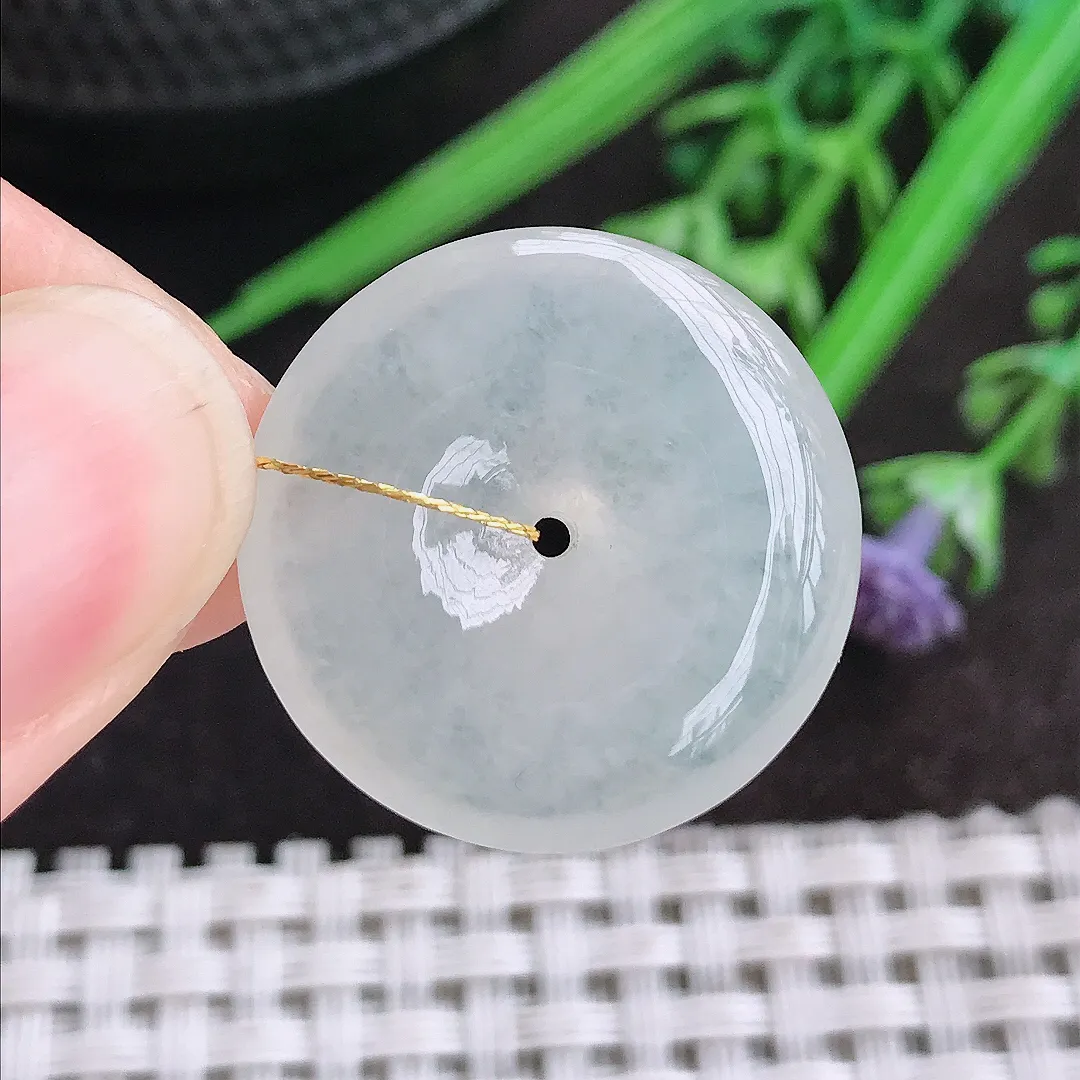 天然A货翡翠22.7/5.6老坑冰胶水灵白冰平安扣吊坠翡翠挂件