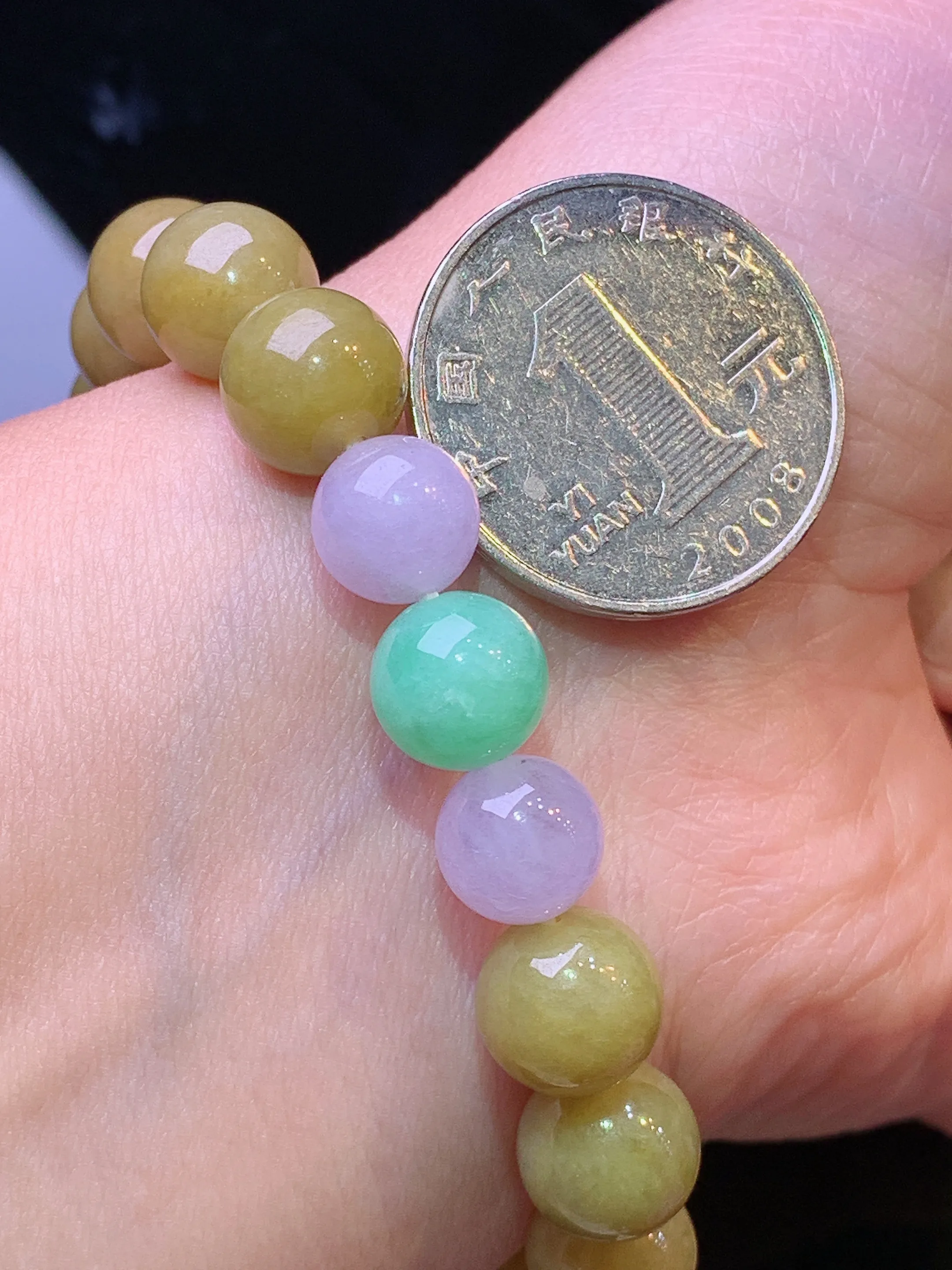 黄翡圆珠手链 玉质细腻 水润亮眼 色泽艳丽 整体尺寸9.8