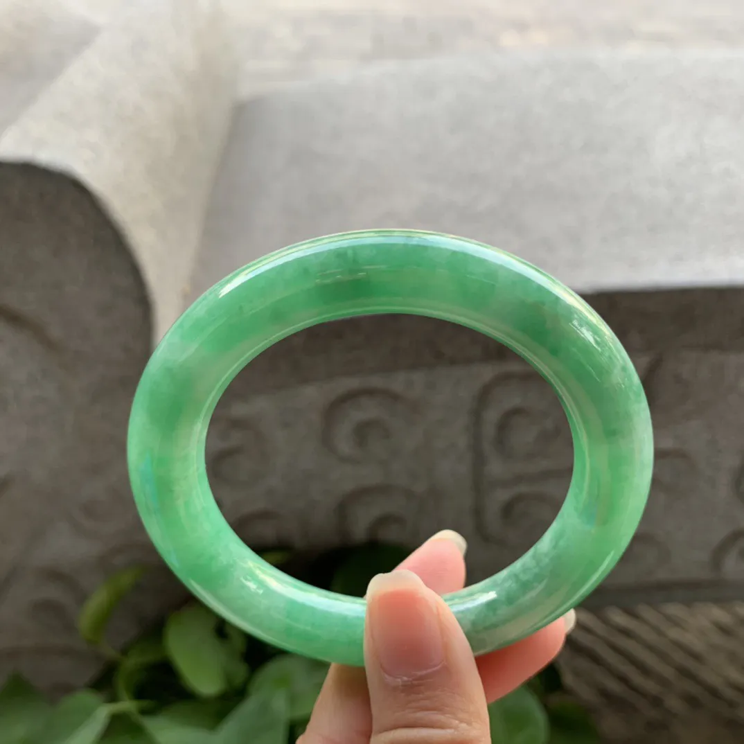 圈口 56.6-11.1【满绿圆条手镯】圆条56 57可戴