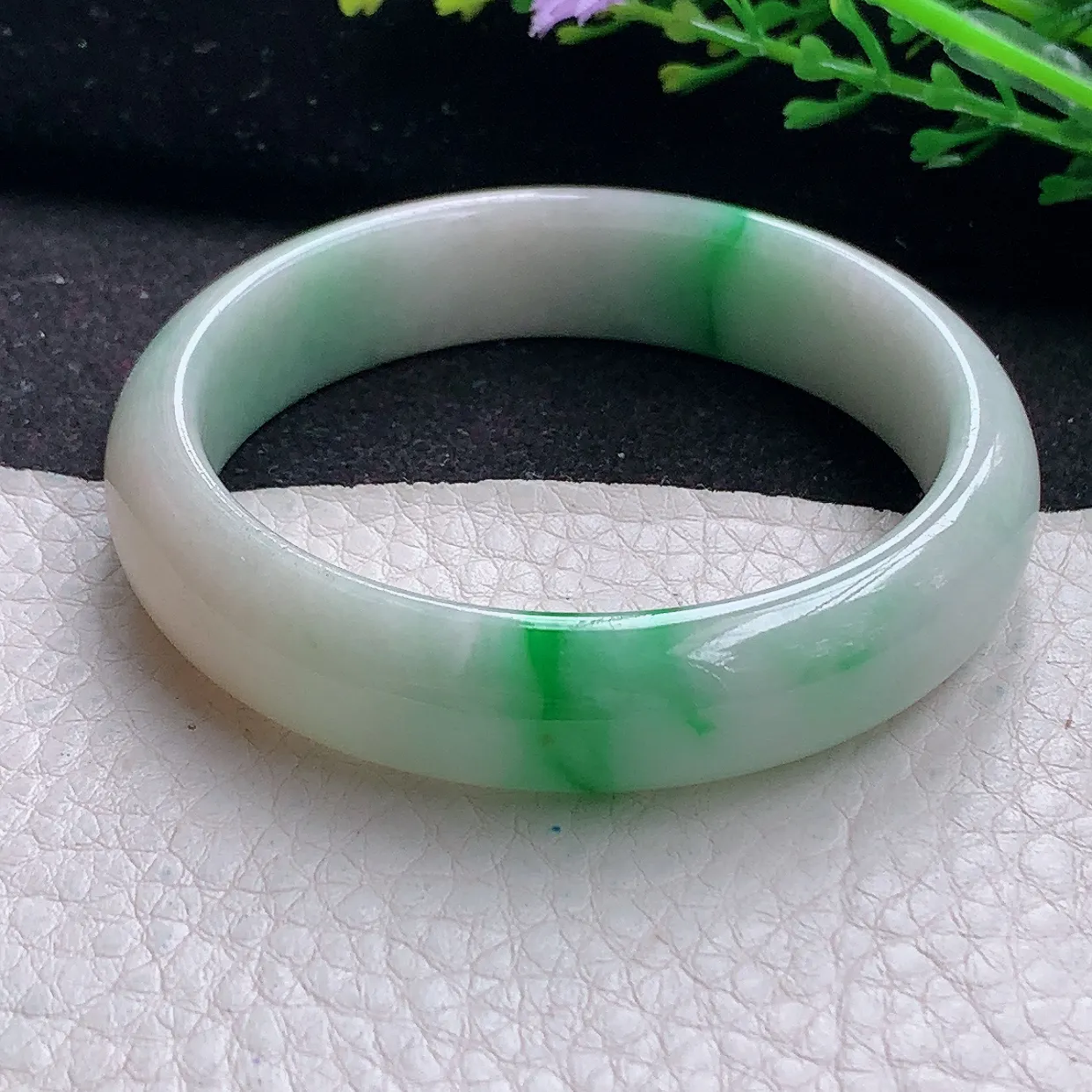 xx小圈口51*12.3*6.8平安镯 翡翠a货玉手镯飘绿宽边珠宝玉手环