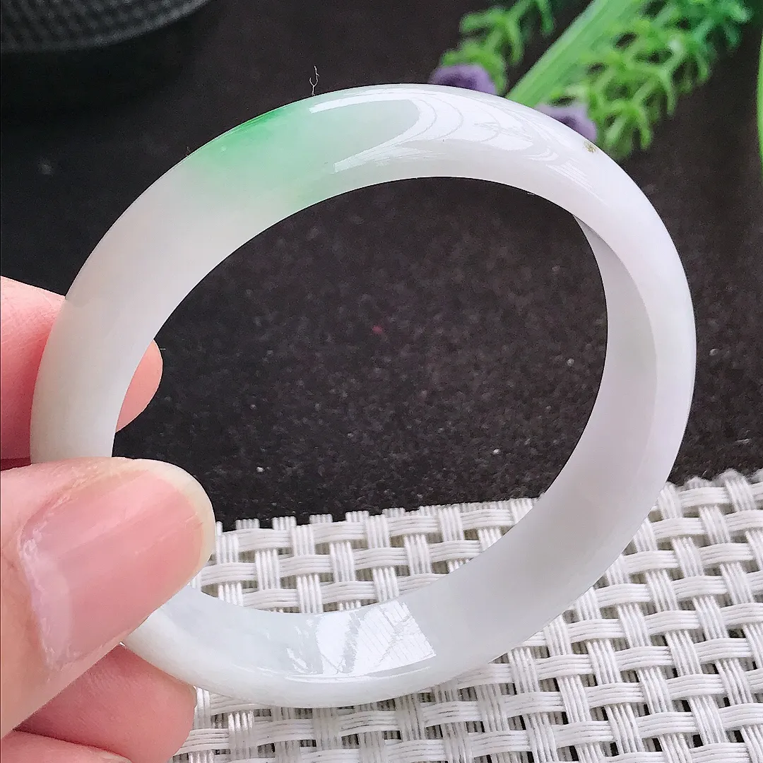 天然A货翡翠51/11.2/5.8老坑秀气温润白底青阳绿手镯宽边玉镯